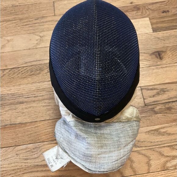 Right hand complete fencing set - Picture 9 of 16